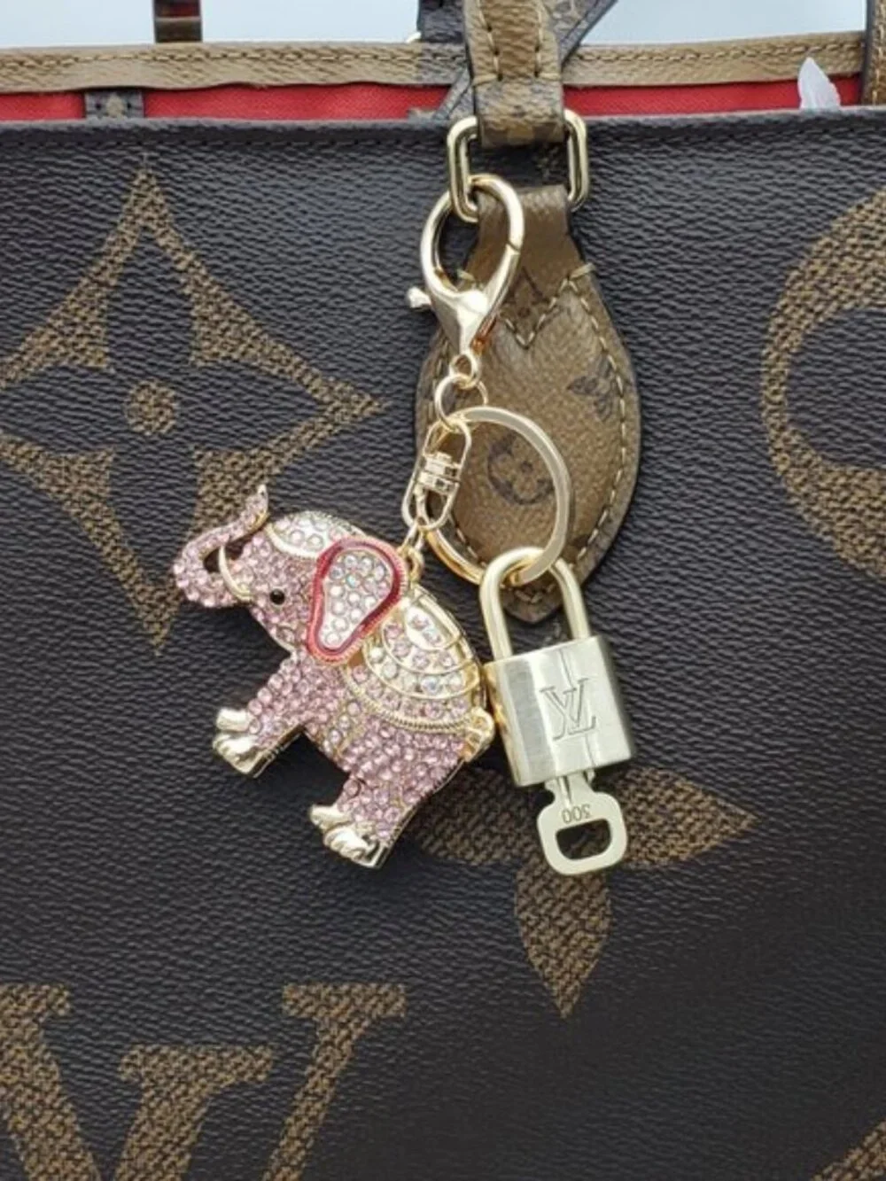 LV Gold Padlock & Key 🔒 Authentic Louis Vuitton Bag Unbranded Elephant Charm